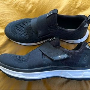 Tiem Slipstream Black